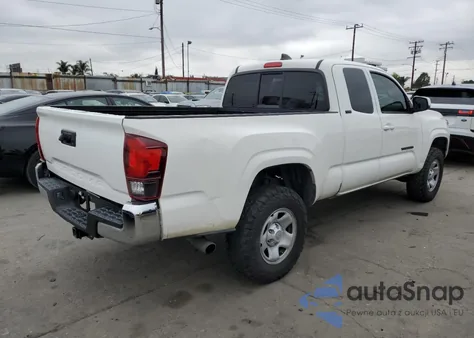 2021 Toyota Tacoma Access Cab z USA, uszkodzony, nr VIN 3TYRX5GN7MT008637